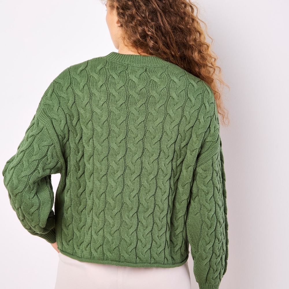 Cableknit Sweater - Picture 6 of 7